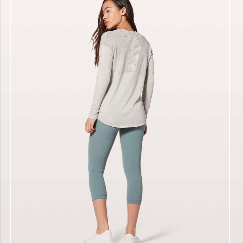 Lululemon Still Movement Sweater Size 6 Excellent Used Condition